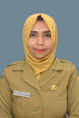 Ratna H